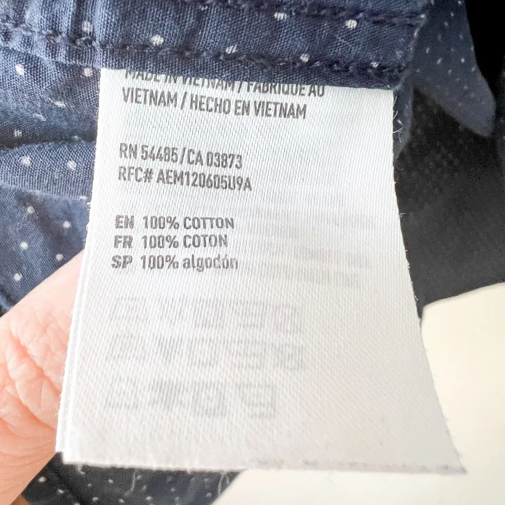 MT American Eagle Classic Fit Seriously Soft Dots Blue White Button Down Tall - Picture 8 of 8